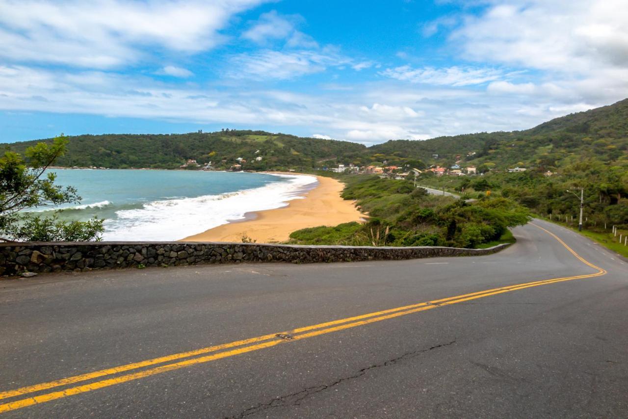 Estaleiro Com Charme - Ar, Churras E Pet Friendly Balneário Camboriú エクステリア 写真